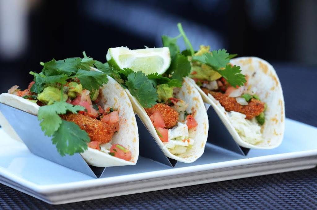 Groveland Tap | restaurant | 1834 St Clair Ave, St Paul, MN 55105, USA | 6516995058 OR +1 651-699-5058