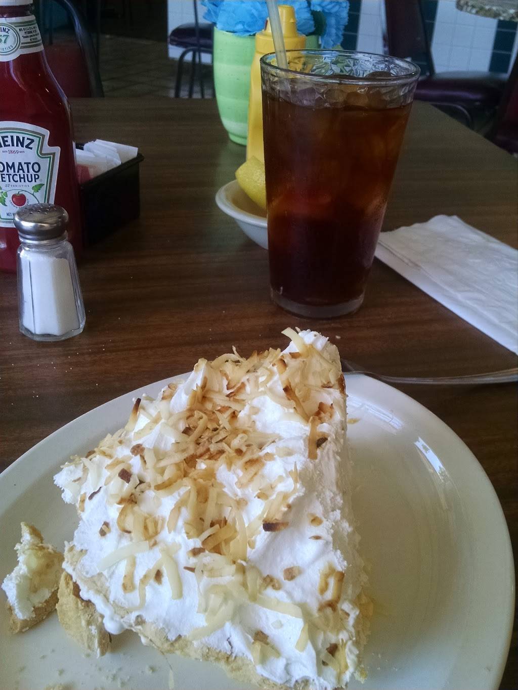 Papachoris Zulas Restaurant | restaurant | 982 N Grand Ave, Nogales, AZ 85621, USA | 5202872892 OR +1 520-287-2892