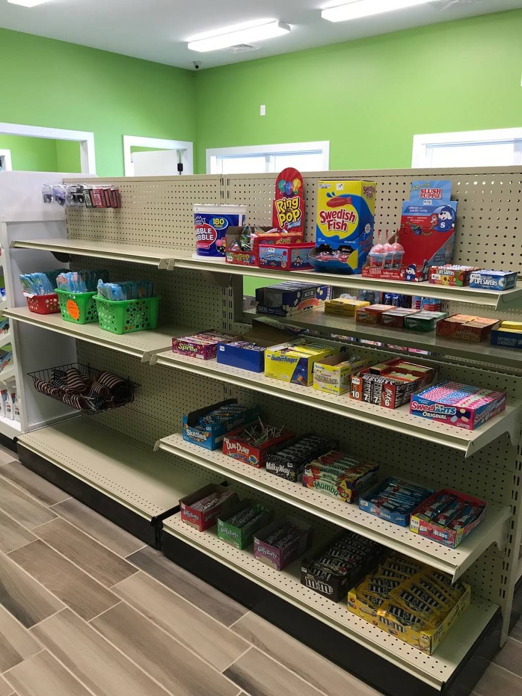 Coconut Cove Resort | restaurant | 1549 Bluff Rd, Hazel Green, WI 53811, USA | 6087485480 OR +1 608-748-5480