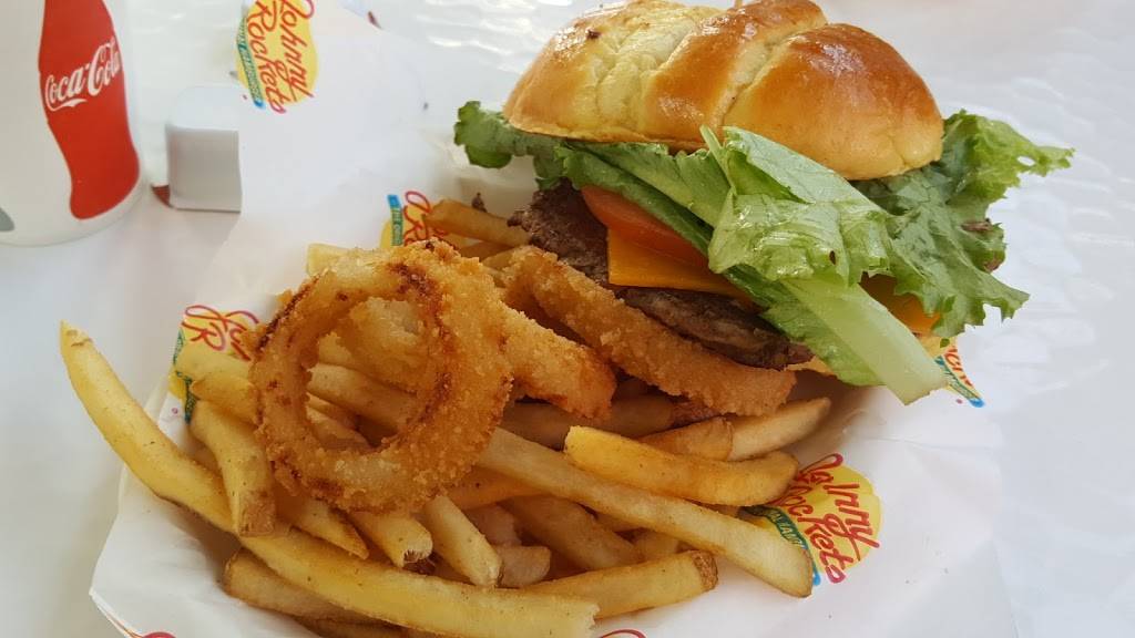 Johnny Rockets | restaurant | SIX FLAGS MAGIC MOUNTAIN, 26101 Magic Mountain Pkwy, Valencia, CA 91355, USA | 6612554819 OR +1 661-255-4819