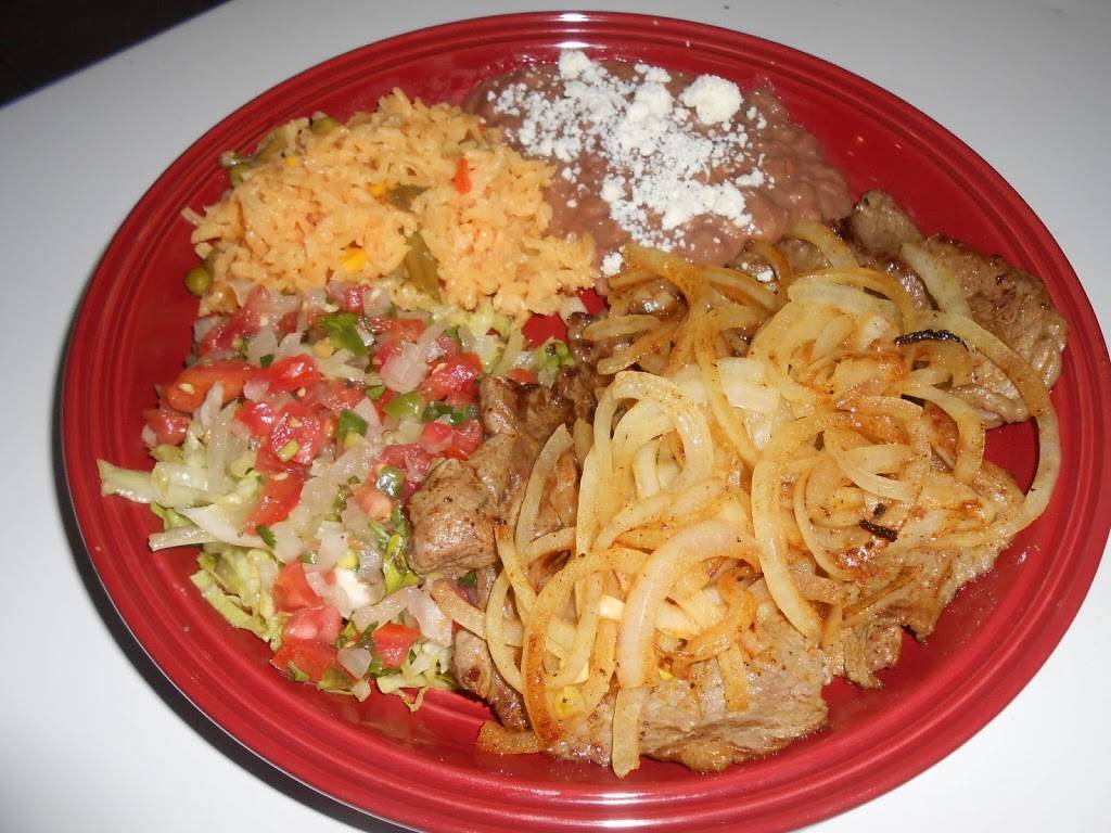 Bugambilias | restaurant | 747 W Lancaster Rd, Orlando, FL 32809, USA | 4077455614 OR +1 407-745-5614