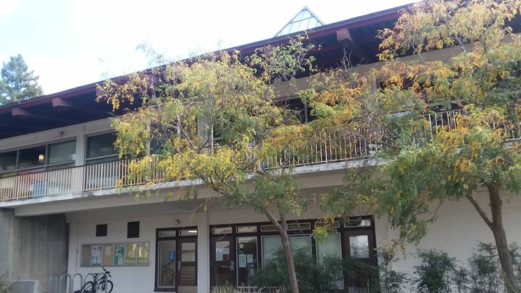 Cowell/Stevenson Dining Hall | restaurant | 520 Cowell-Stevenson Rd, Santa Cruz, CA 95064, USA | 8315027436 OR +1 831-502-7436