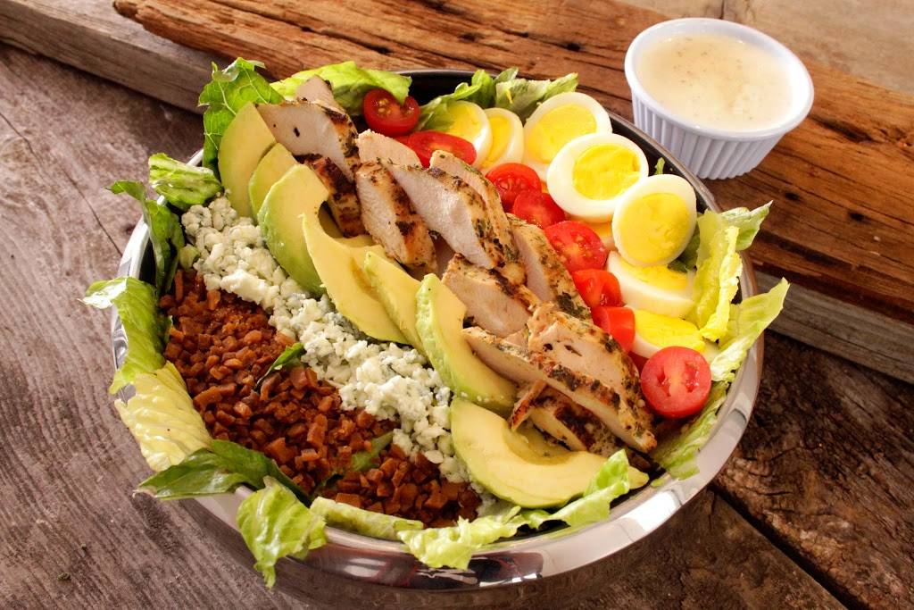 Clean Plates + Nutrition Bar | restaurant | 149 W Nine Mile Rd, Ferndale, MI 48220, USA | 2483978935 OR +1 248-397-8935