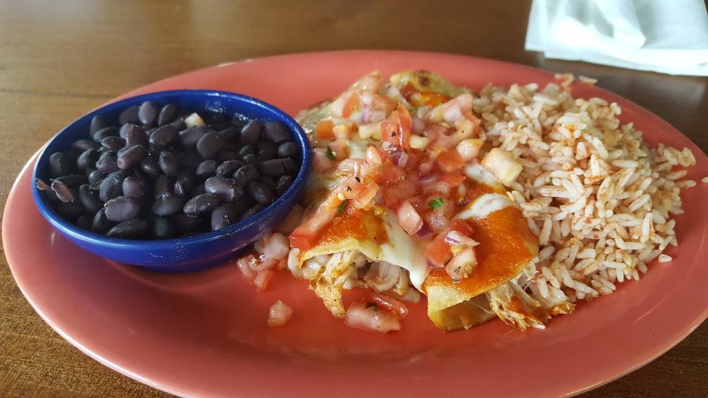 Juanita Greenbergs Nacho Royale | restaurant | 410 W Coleman Blvd, Mt Pleasant, SC 29464, USA | 8433296224 OR +1 843-329-6224