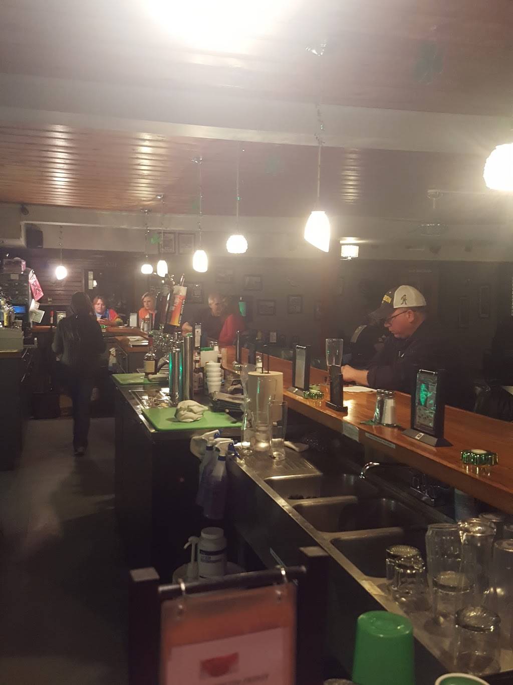 Green Diamond Junction | restaurant | 17001 IN-3, Eaton, IN 47338, USA | 7653963404 OR +1 765-396-3404