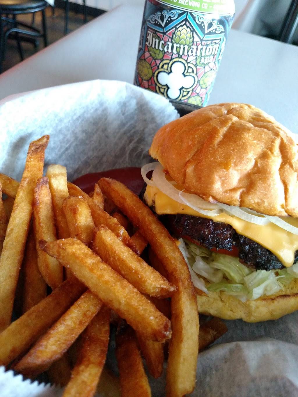 F&Bs Eatery | restaurant | 3453 Hampton Ave, St. Louis, MO 63139, USA | 3148333207 OR +1 314-833-3207