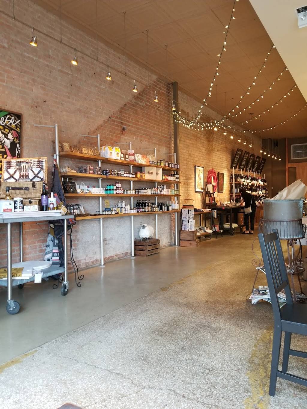 Scardello Artisan Cheese | restaurant | 3511 Oak Lawn Ave, Dallas, TX 75219, USA | 2142191300 OR +1 214-219-1300