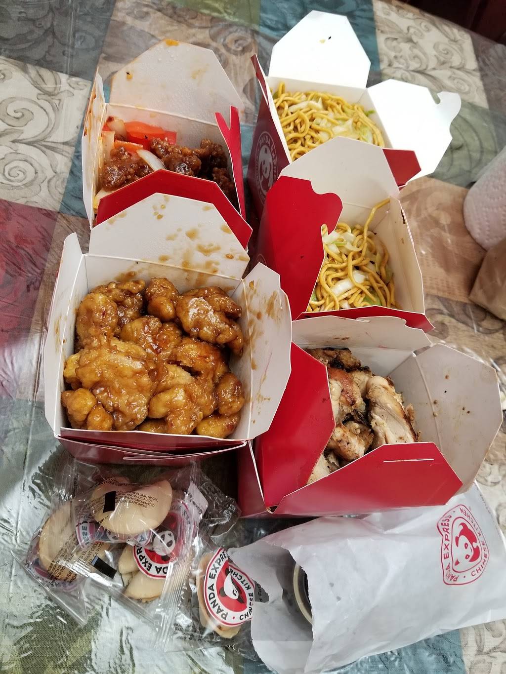 Panda Express | meal takeaway | 4248 S New Braunfels Ave, San Antonio, TX 78223, USA | 2105321386 OR +1 210-532-1386