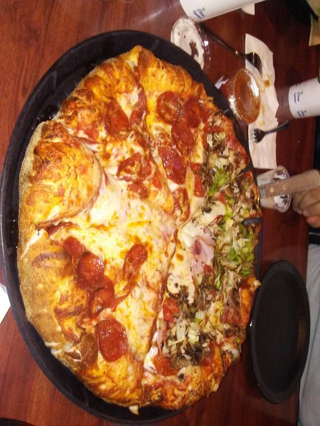 Barros Pizza | restaurant | 4636 S Higley Rd, Gilbert, AZ 85297, USA | 4802794644 OR +1 480-279-4644