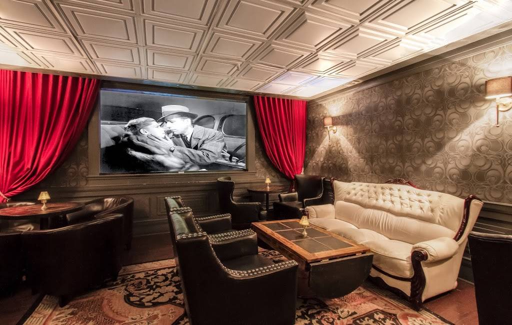 Noir Lounge | restaurant | 581 Hayes St, San Francisco, CA 94102, USA | 4154316647 OR +1 415-431-6647