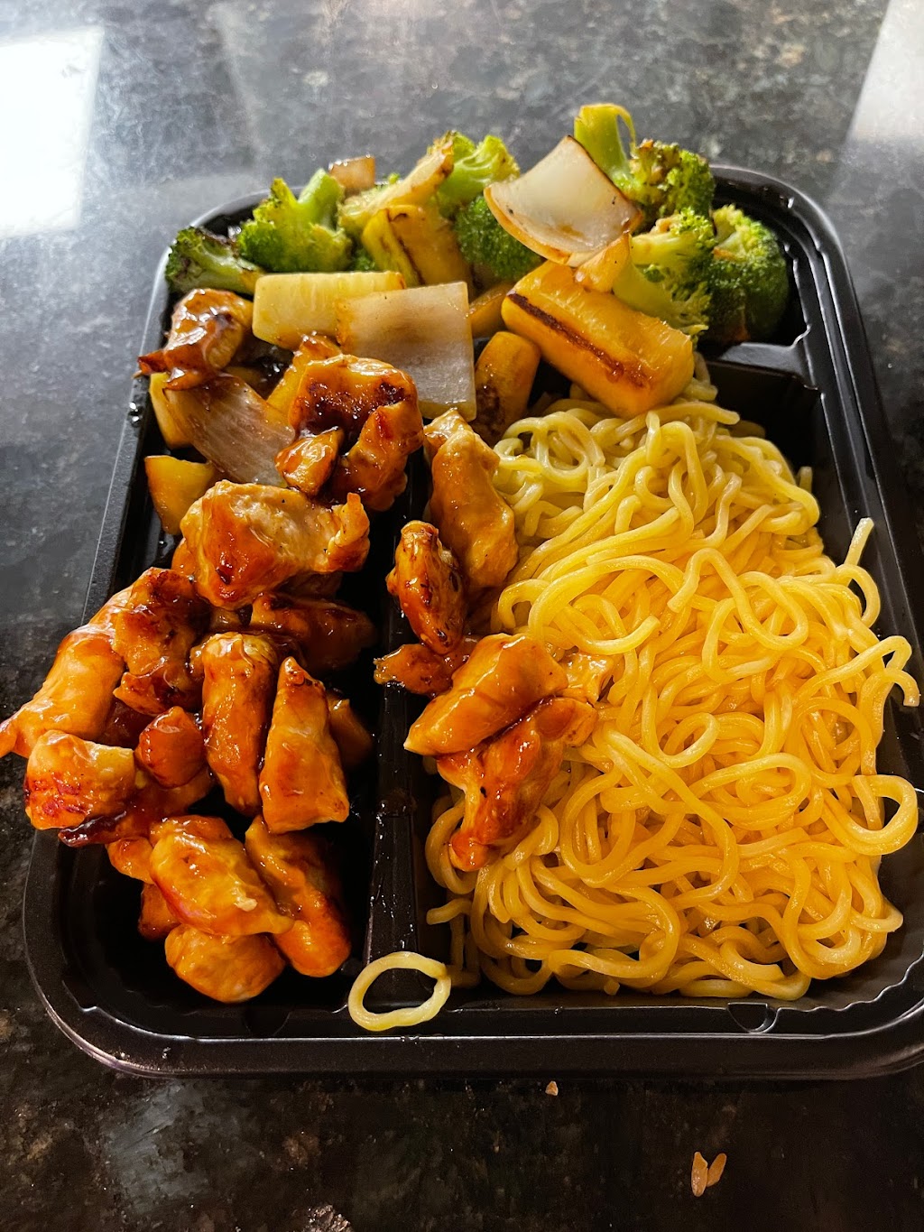 hibachi of sakura | restaurant | 4920 E Silver Springs Blvd #108, Ocala, FL 34470, USA | 3522363888 OR +1 352-236-3888