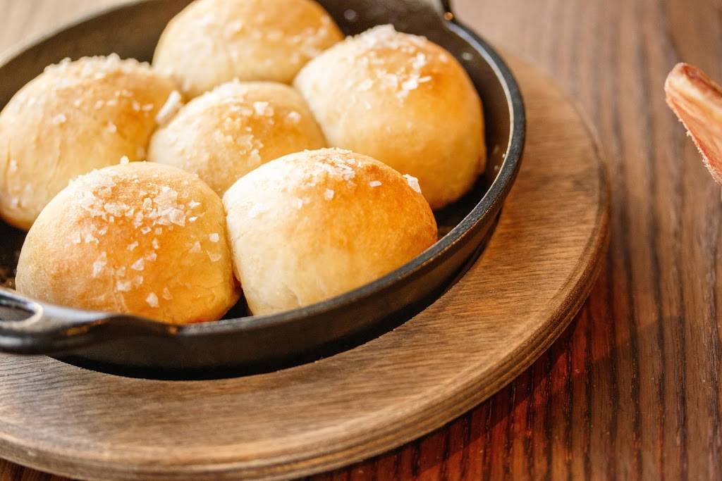 Deacons New South | restaurant | 401 Church St, Nashville, TN 37219, USA | 6159941994 OR +1 615-994-1994