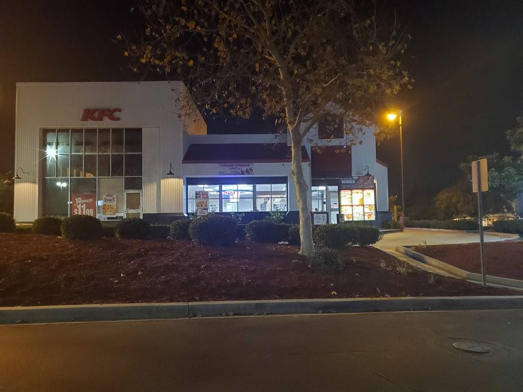 KFC | restaurant | 23030 Eastpark Dr, Yorba Linda, CA 92887, USA | 7146370652 OR +1 714-637-0652