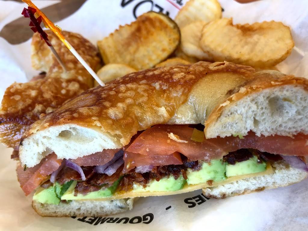 Avalon Bagels To Burgers | bakery | 16961 E Imperial Hwy E, Yorba Linda, CA 92886, USA | 7145793012 OR +1 714-579-3012