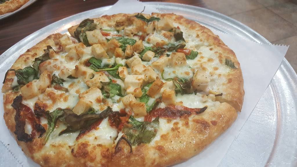 Marias Pizza & Burgers | restaurant | 3811 N Fry Rd c, Katy, TX 77449, USA | 8329744851 OR +1 832-974-4851