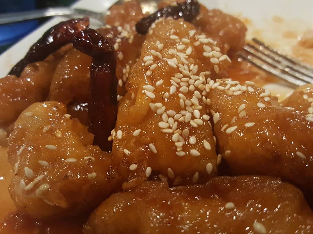 The Palace | restaurant | 5899 Trussville Crossings Pkwy #105, Birmingham, AL 35235, USA | 2056611668 OR +1 205-661-1668