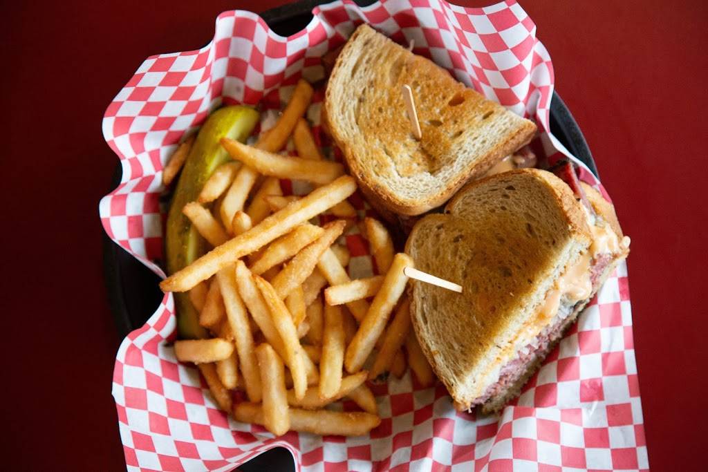 OCallaghans Pub | restaurant | 470 Monroe Ave, Rochester, NY 14607, USA | 5852717190 OR +1 585-271-7190