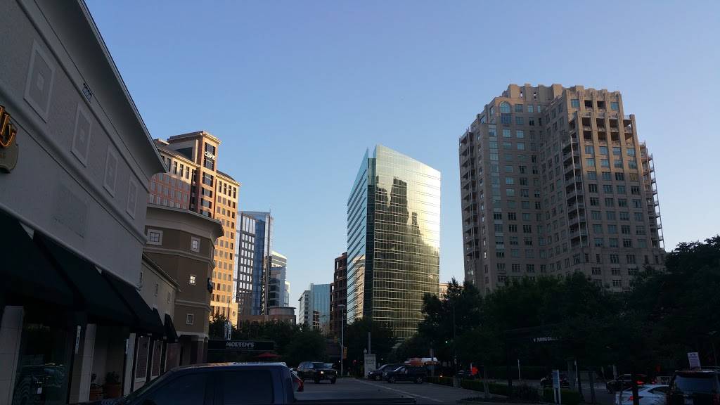 Smashburger | restaurant | 2222 McKinney Ave, Dallas, TX 75201, USA | 4693413394 OR +1 469-341-3394