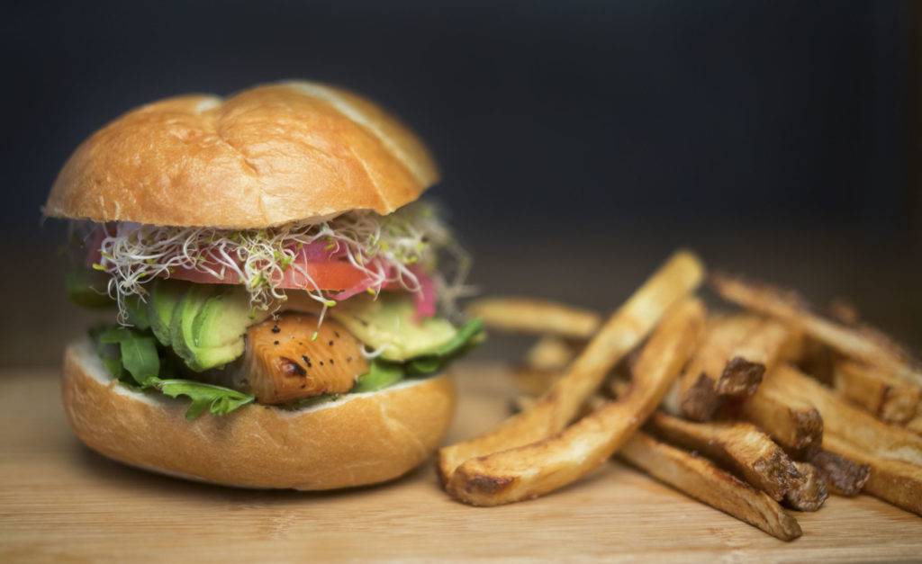 Farmacy | restaurant | 9430 S Northshore Dr #104, Knoxville, TN 37922, USA | 8652474678 OR +1 865-247-4678