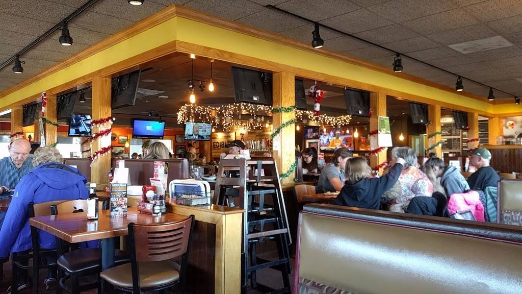 Applebees Grill + Bar | restaurant | 455 Haggerty Hwy, Commerce Charter Twp, MI 48390, USA | 2489268060 OR +1 248-926-8060