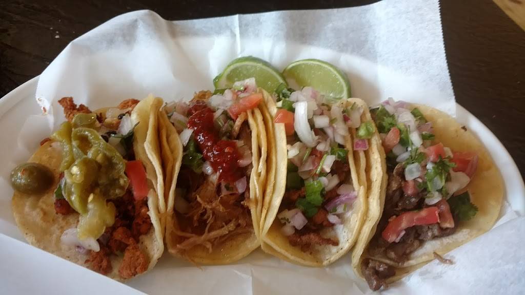 Don Betos Tacos | restaurant | 421 Chapanoke Rd #105, Raleigh, NC 27603, USA | 9199771071 OR +1 919-977-1071