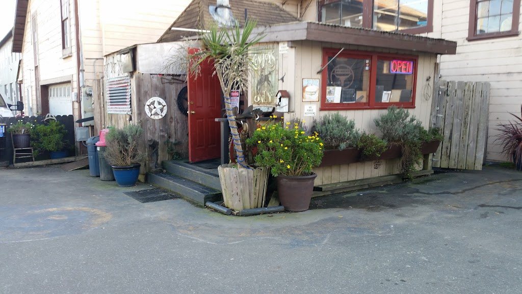 No Brand Burger Stand | restaurant | 1400 Main St C, Ferndale, CA 95536, USA | 7077869474 OR +1 707-786-9474