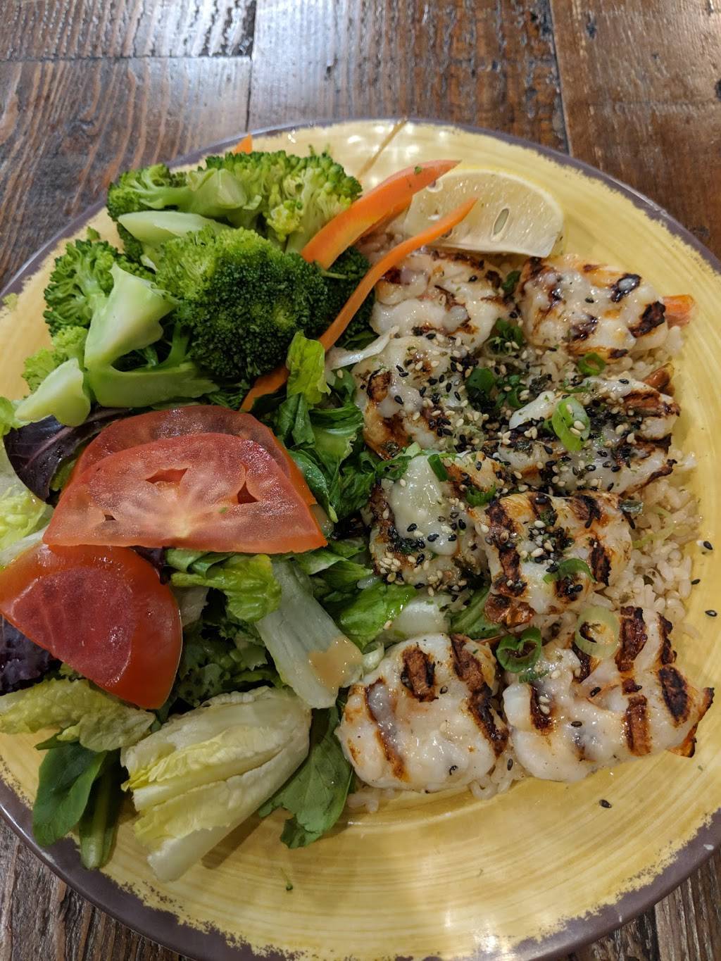 Nalus Hawaiian Fish Grill & Tutus Kitchen | restaurant | 26612 Towne Centre Dr, Foothill Ranch, CA 92610, USA | 9493933077 OR +1 949-393-3077