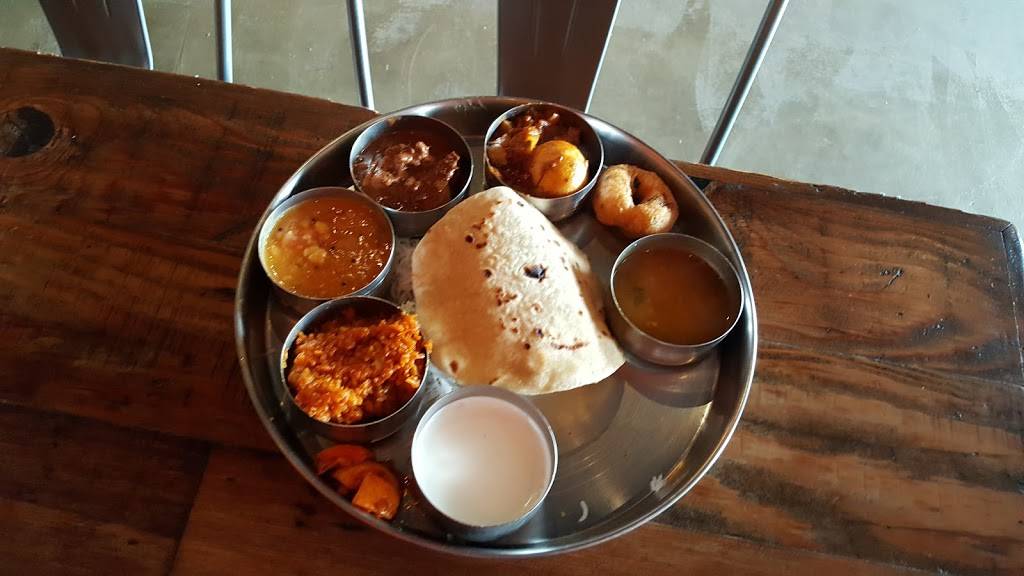 Southern Spice | restaurant | 901 W Royal Ln #120, Irving, TX 75039, USA | 4694209333 OR +1 469-420-9333