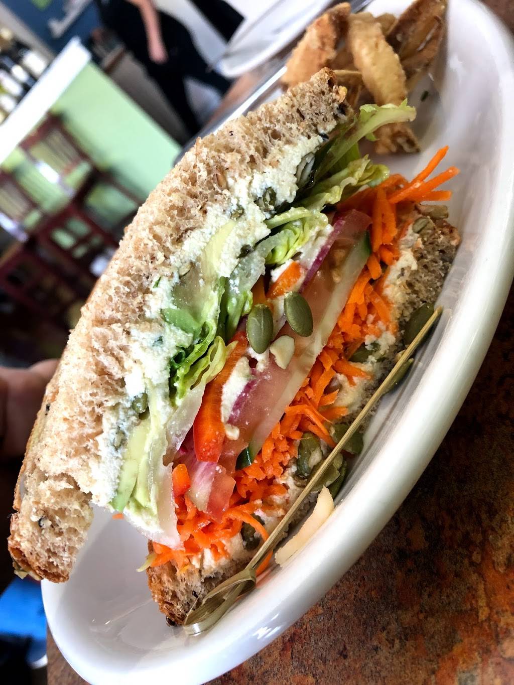 Bluefront Cafe | cafe | 3420, 86 W Maple St, Sturgeon Bay, WI 54235, USA | 9207439218 OR +1 920-743-9218