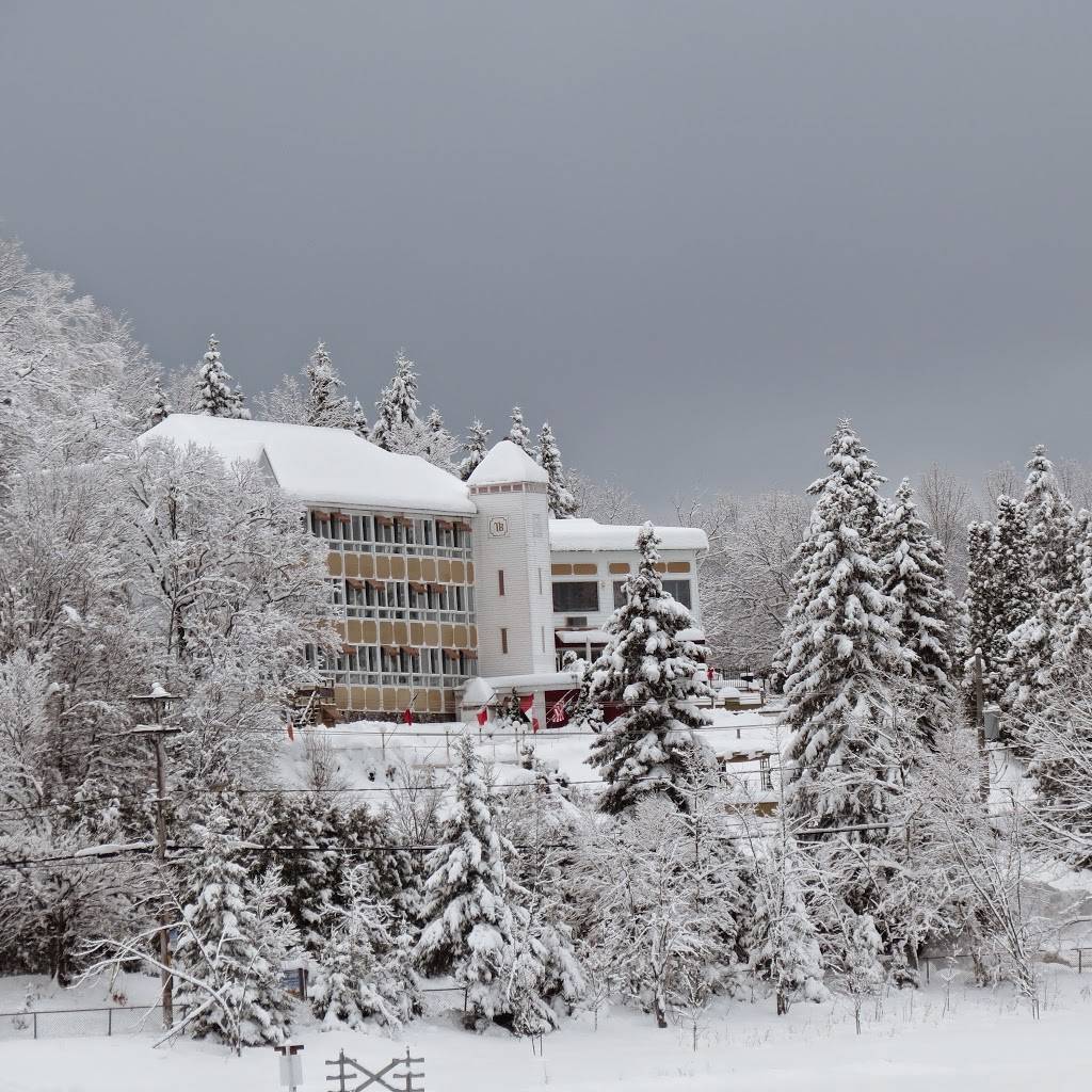Auberge Hôtel Spa Watel | restaurant | 250 Rue Saint Venant, Sainte-Agathe-des-Monts, QC J8C 2Z7, Canada | 8003636478 OR +1 800-363-6478