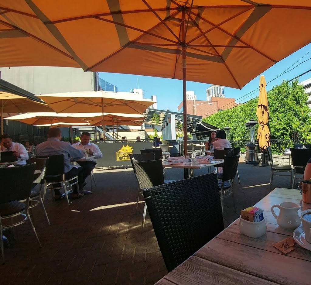 Lillys | restaurant | 169 Mamaroneck Ave, White Plains, NY 10601, USA | 9149975600 OR +1 914-997-5600