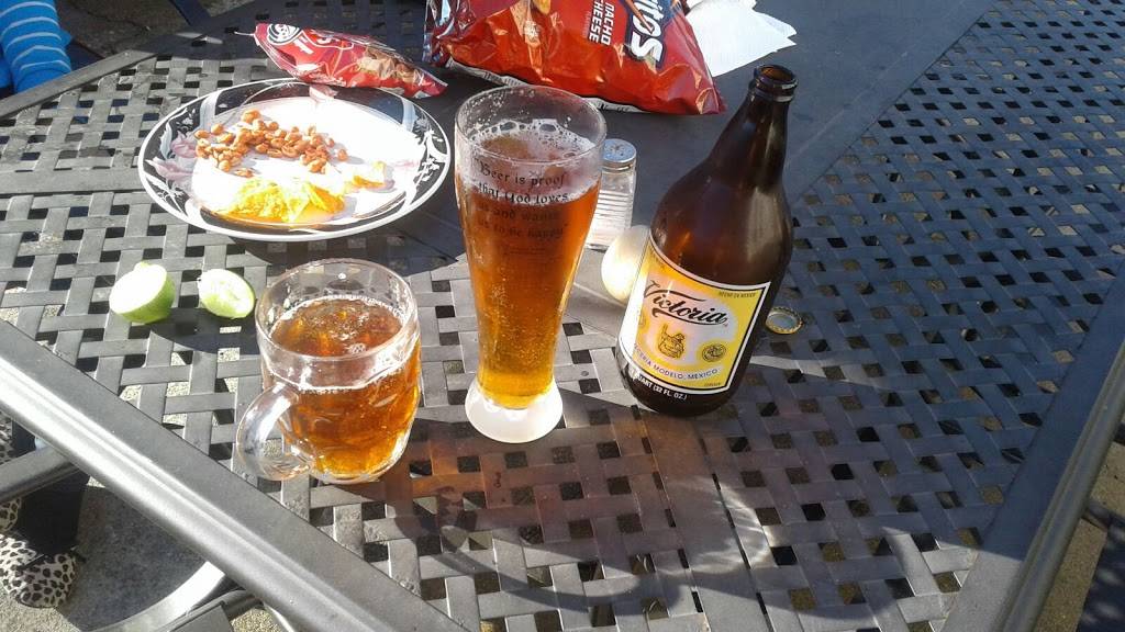 Nicks Gyros | restaurant | 7858 S Ashland Ave, Chicago, IL 60620, USA | 7732246612 OR +1 773-224-6612