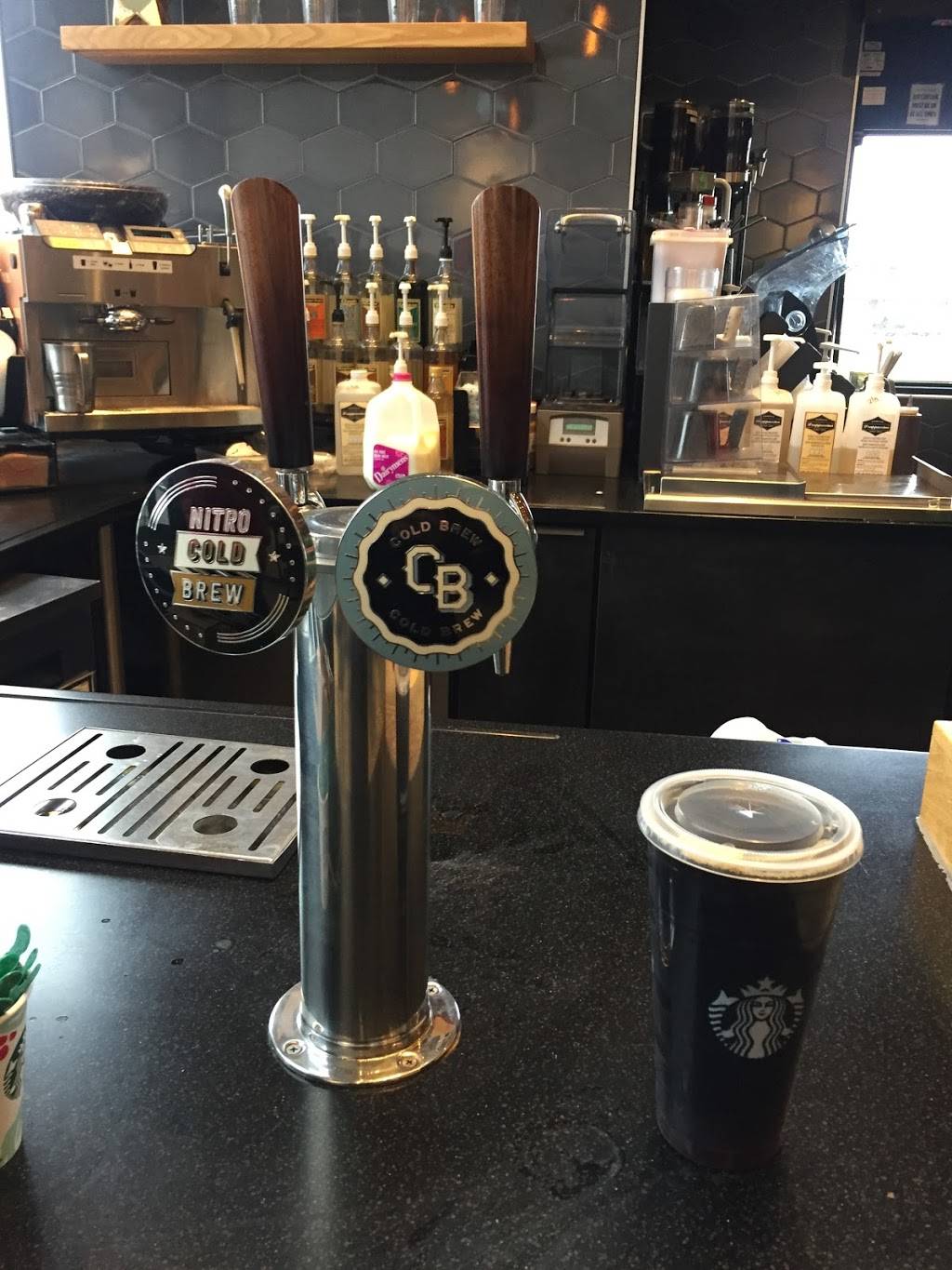 Starbucks | cafe | 3471 Center Rd, Brunswick, OH 44212, USA | 3302204460 OR +1 330-220-4460