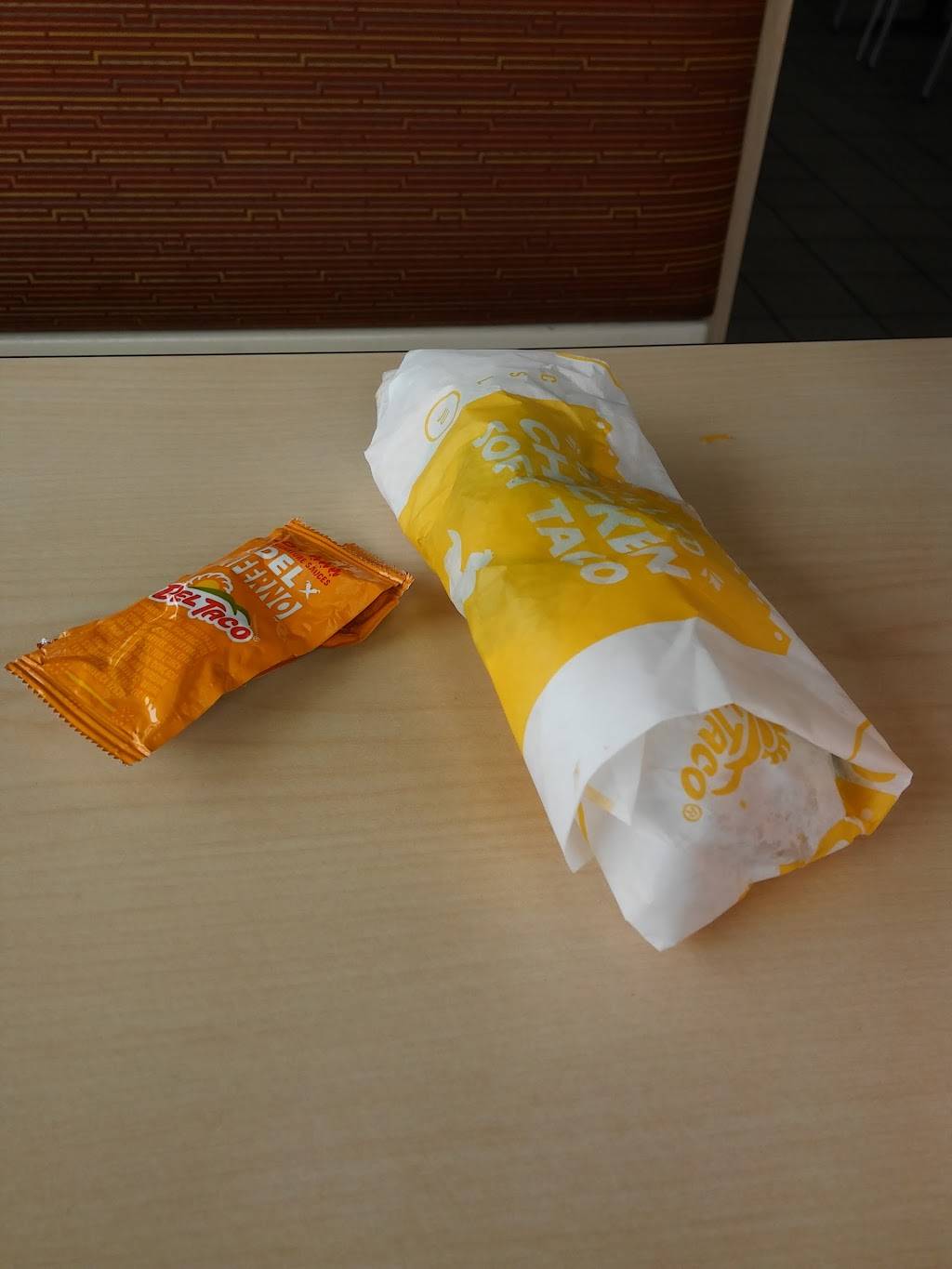 Del Taco | meal takeaway | 2841 W Warner Ave, Santa Ana, CA 92704, USA | 7149570900 OR +1 714-957-0900