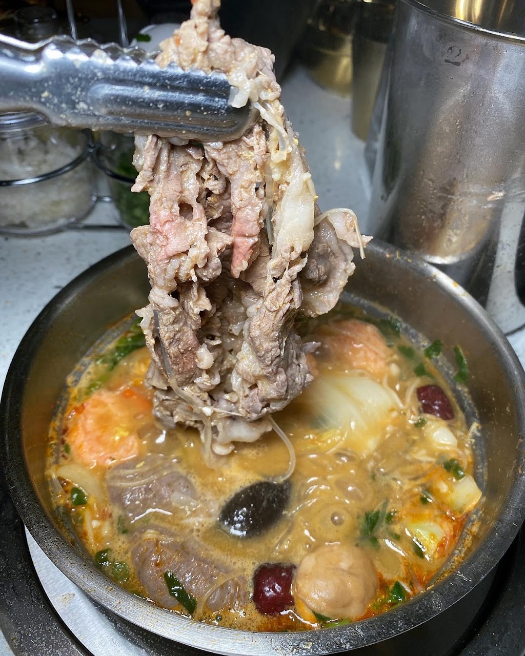 The Golden Pot | restaurant | 45 E Silverado Ranch Blvd Ste 105, Las Vegas, NV 89183, USA | 7024784044 OR +1 702-478-4044