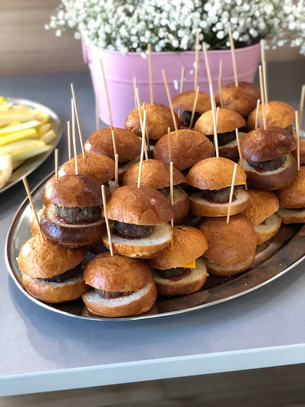 Elia Cafe at Pinecrest | restaurant | 5855 SW 111th St, Miami, FL 33156, USA | 3056398286 OR +1 305-639-8286