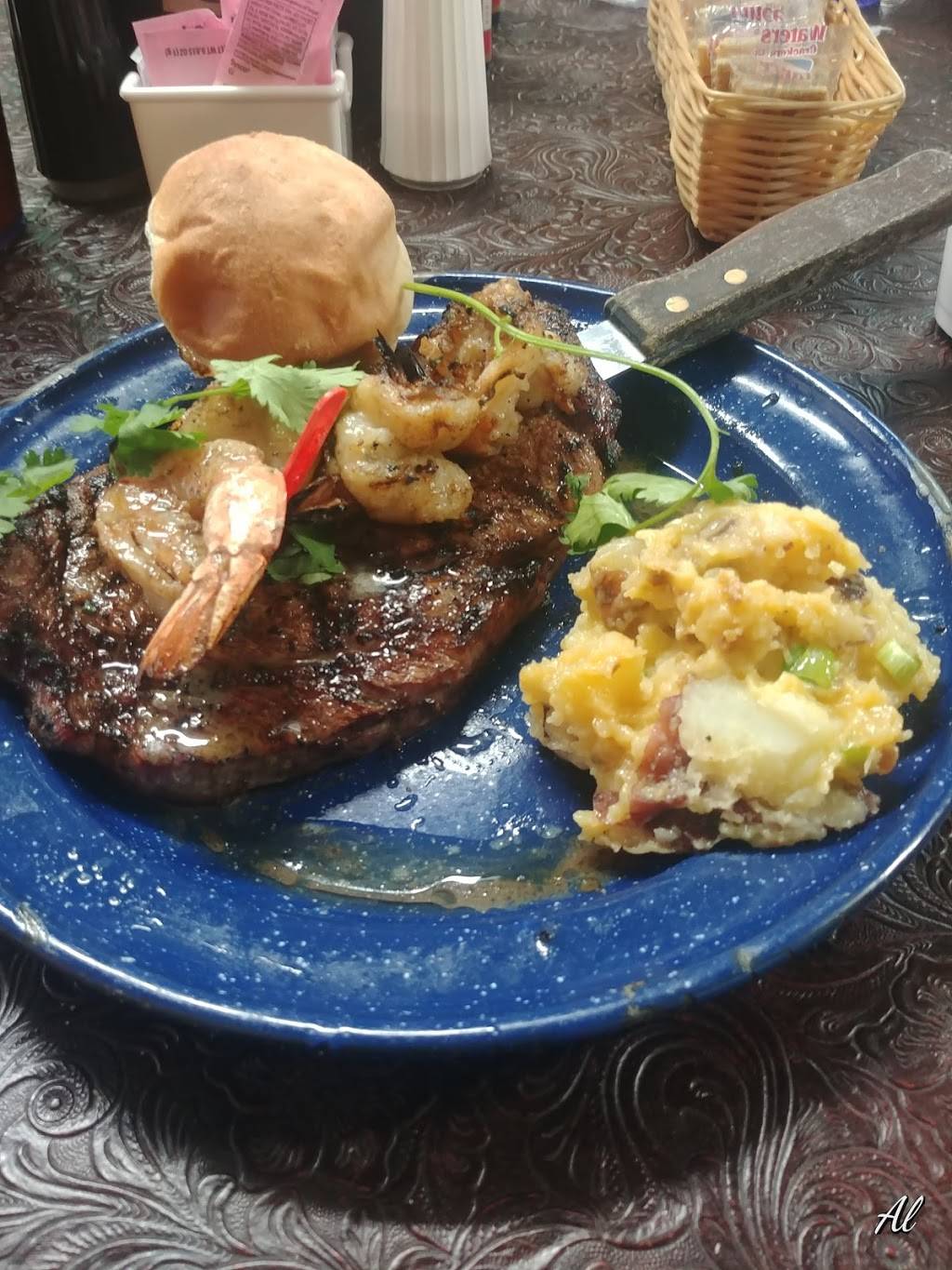 Big jakes | restaurant | 16519 US-59, Moscow, TX 75960, USA | 9363984100 OR +1 936-398-4100