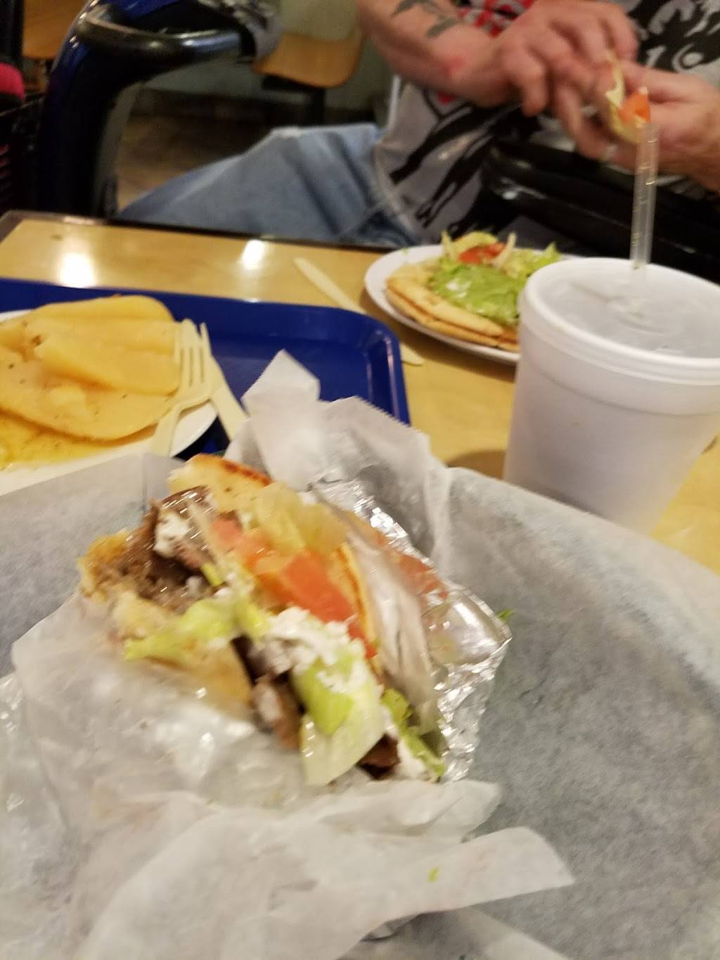 Salonikas Bar & Grill | restaurant | 133 6th St, Pittsburgh, PA 15222, USA | 4122614770 OR +1 412-261-4770