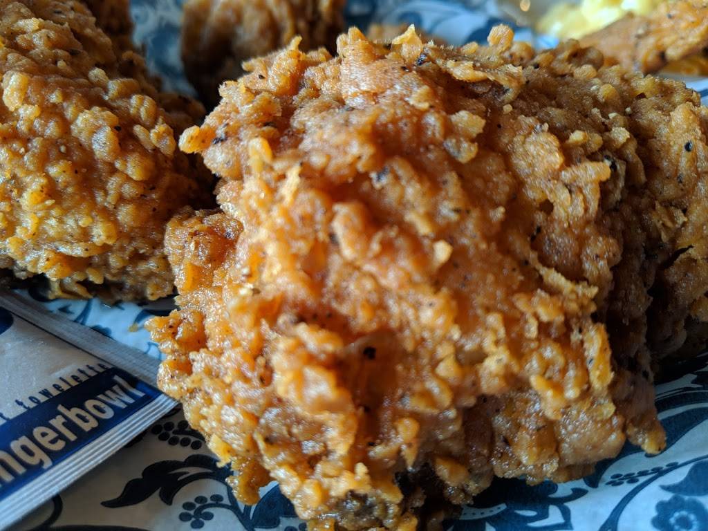 Cracker Barrel Old Country Store | restaurant | 1295 S Walnut Ave, Cookeville, TN 38501, USA | 9313722002 OR +1 931-372-2002