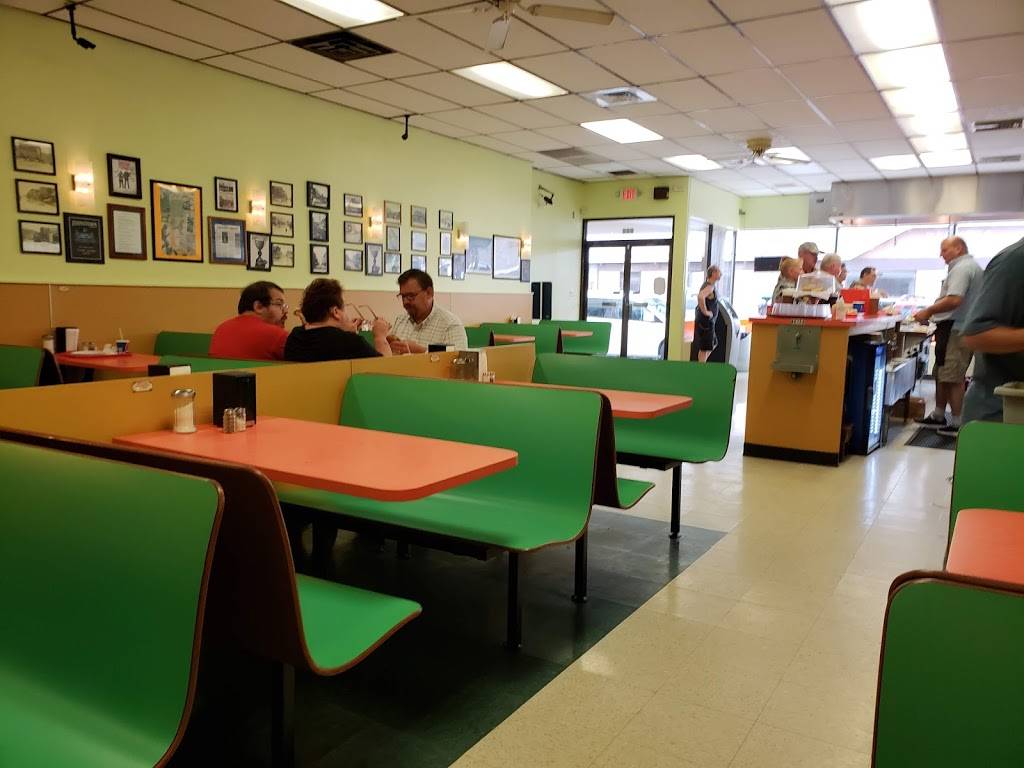 Coney Island Lunch | restaurant | 127 Clinton St, Johnstown, PA 15901, USA | 8145352885 OR +1 814-535-2885