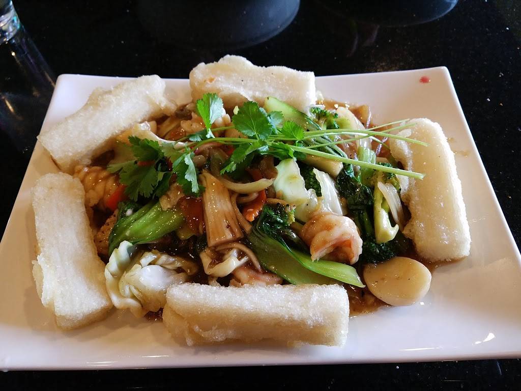 House of Pho | restaurant | 20500 Hesperian Blvd, Hayward, CA 94541, USA | 5105783533 OR +1 510-578-3533