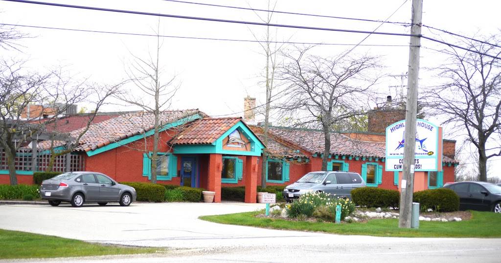 Highland House | restaurant | 12741 N Port Washington Rd, Mequon, WI 53092, USA | 2622435844 OR +1 262-243-5844