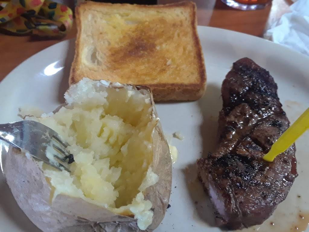 Ponderosa | restaurant | 1817 N Locust Ave Dr, Lawrenceburg, TN 38464, USA | 9317626261 OR +1 931-762-6261