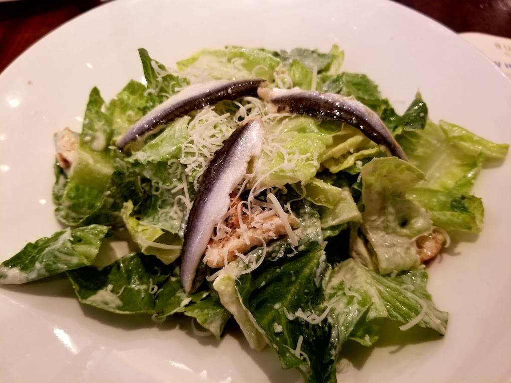 Burtons Grill | restaurant | 94 Derby St #279, Hingham, MA 02043, USA | 7817491007 OR +1 781-749-1007