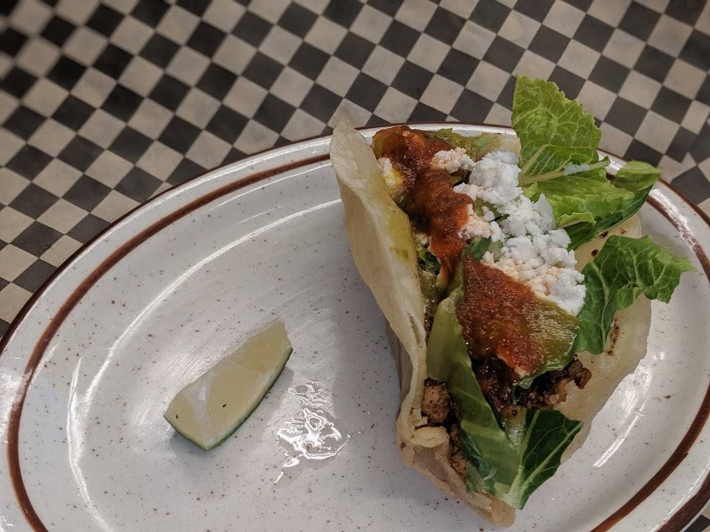 Driftwood Bar & Grill | restaurant | 5094 Main St, Springfield, OR 97478, USA | 5419884384 OR +1 541-988-4384