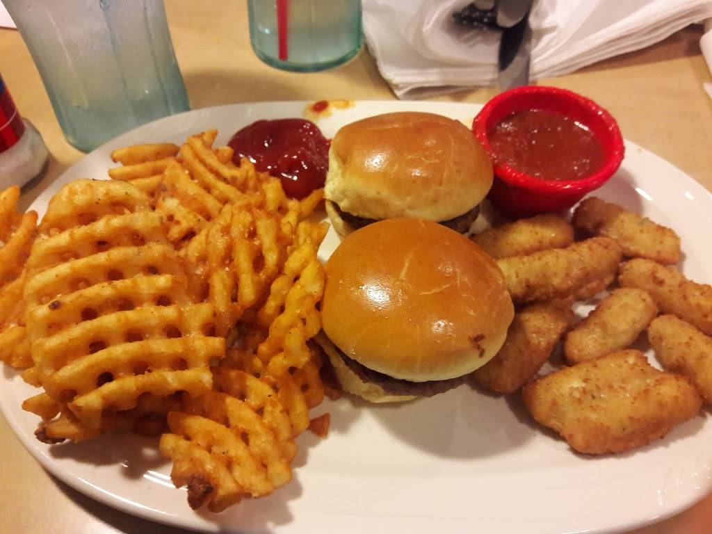 Friendlys | restaurant | 1160 Main St, Haverhill, MA 01830, USA | 9783736120 OR +1 978-373-6120