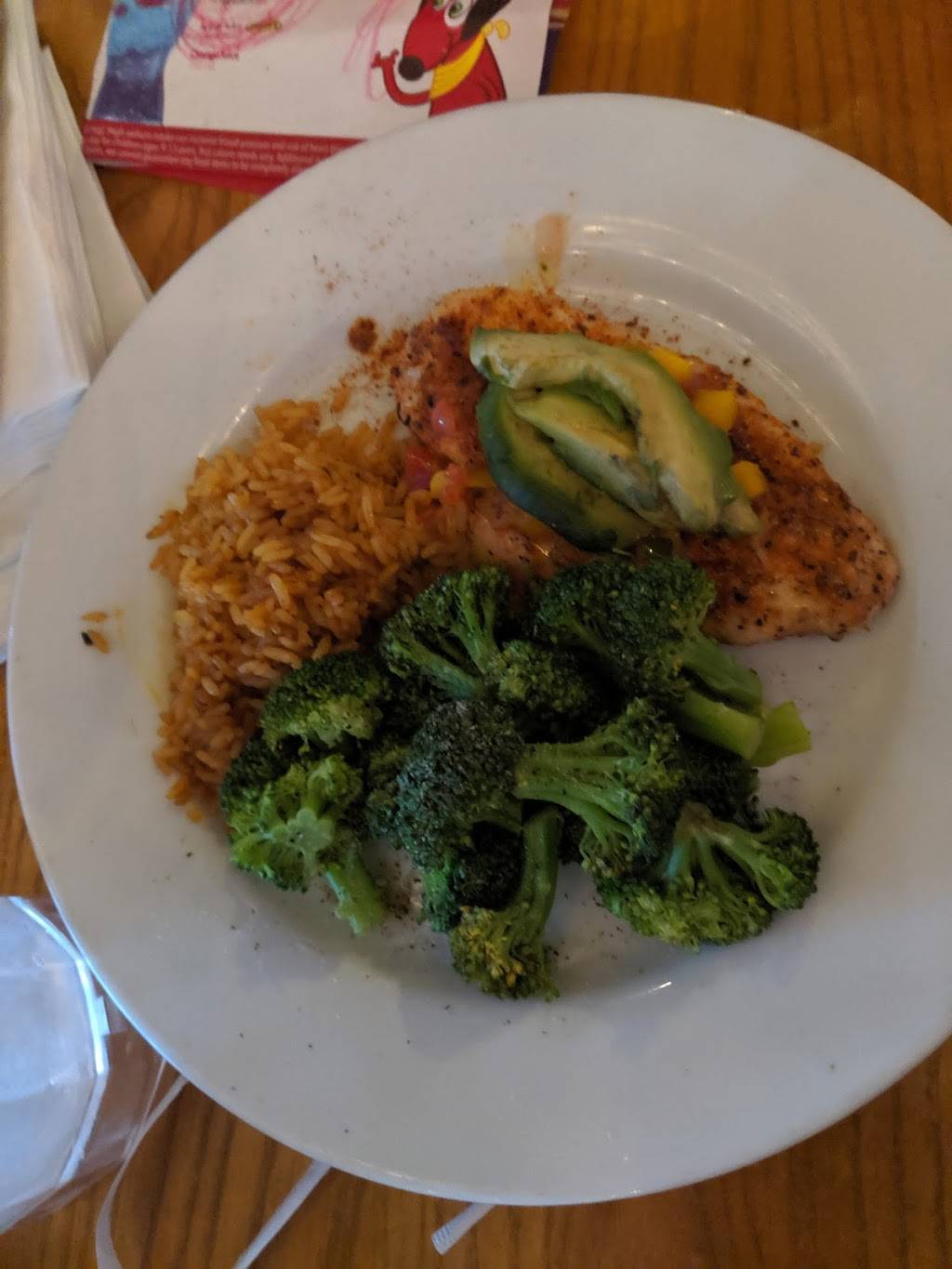 Chilis Grill & Bar | restaurant | 2211 Prairie Center Pkwy, Brighton, CO 80601, USA | 7206851492 OR +1 720-685-1492