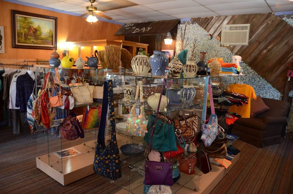 That Cool Place | cafe | 15575 US-79, Buchanan, TN 38222, USA | 7319244114 OR +1 731-924-4114