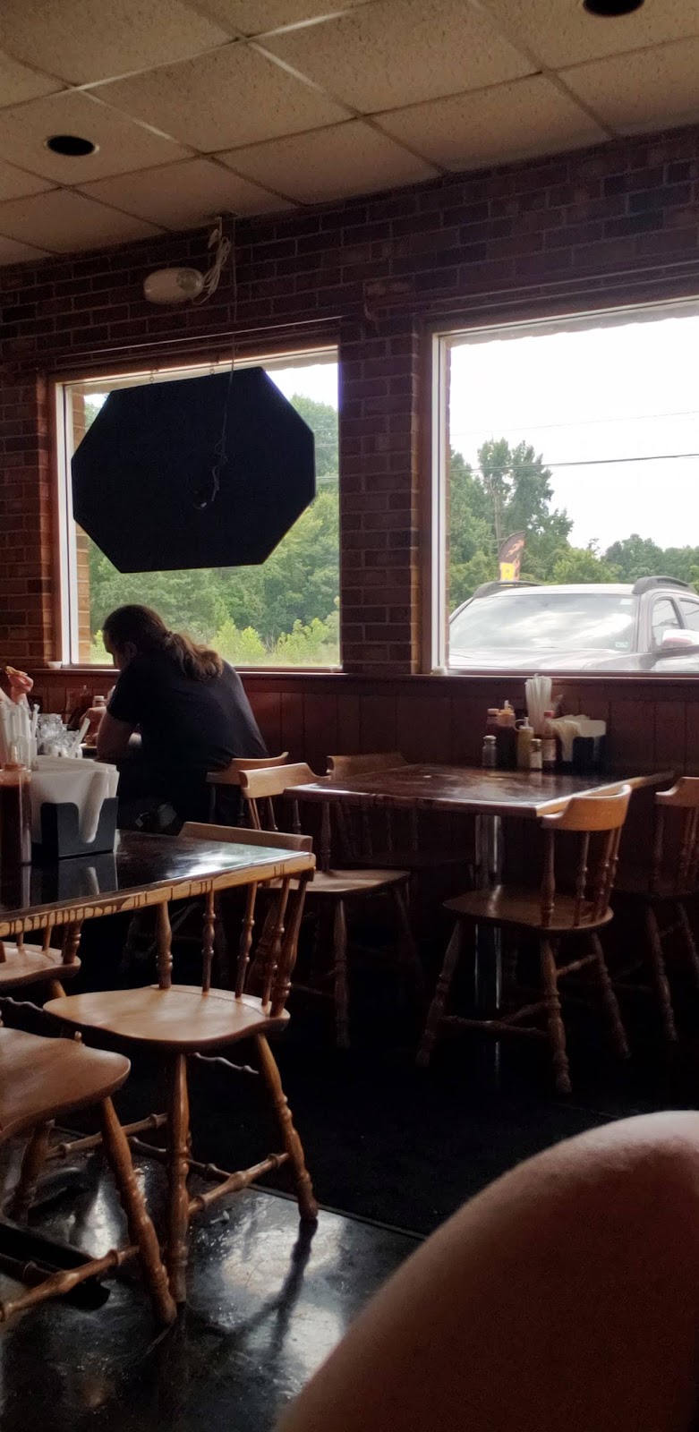 Pit BBQ | restaurant | 7019 General Mahone Hwy, Waverly, VA 23890, USA | 8046760006 OR +1 804-676-0006