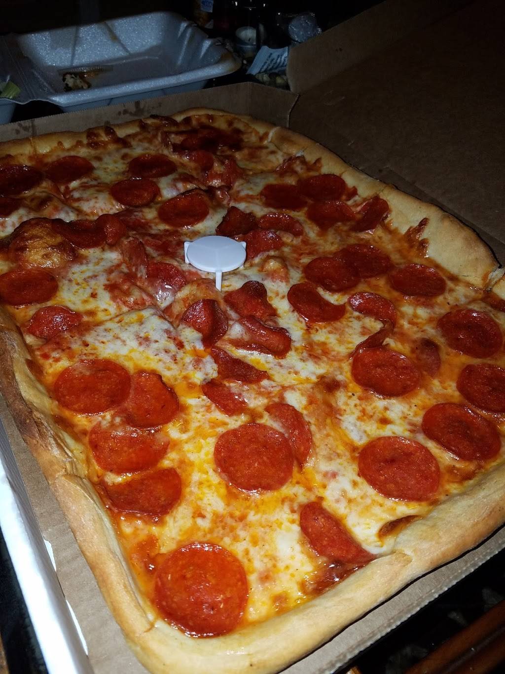 Nelsons Steak Out | meal takeaway | 1750 4th St, Rensselaer, NY 12144, USA | 5184279559 OR +1 518-427-9559